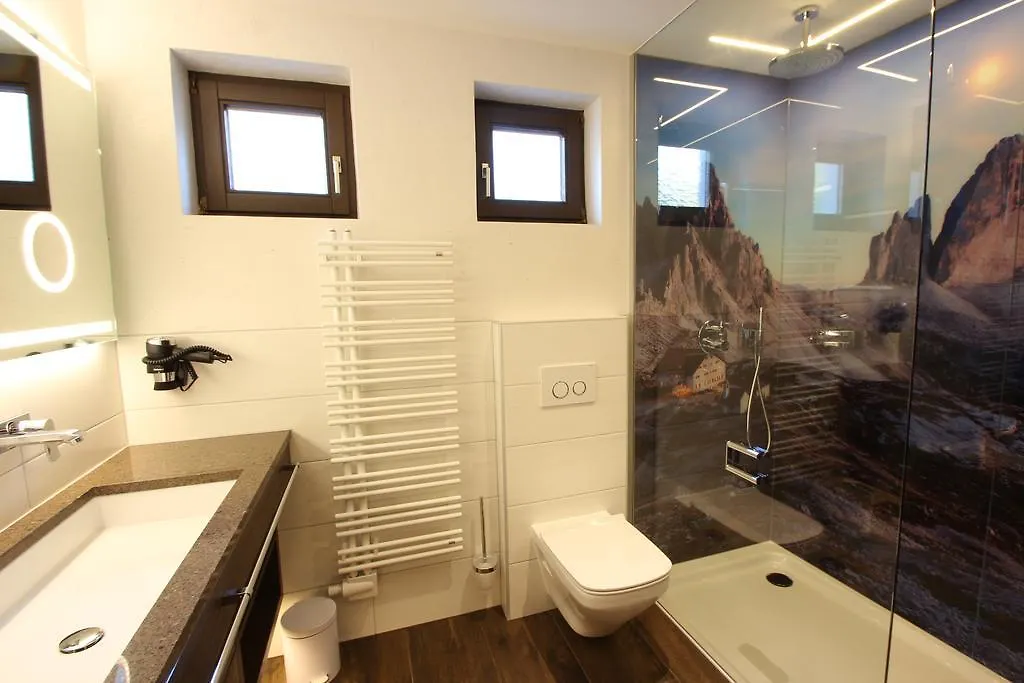 Hotel Garni Monte Bianco Ischgl 4*,  Austria